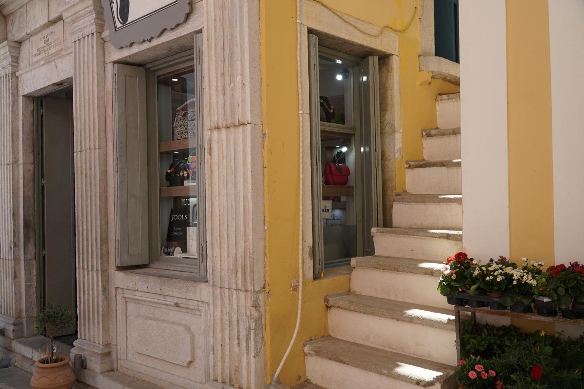 Little Gem Symi Boutique Studio Екстер'єр фото