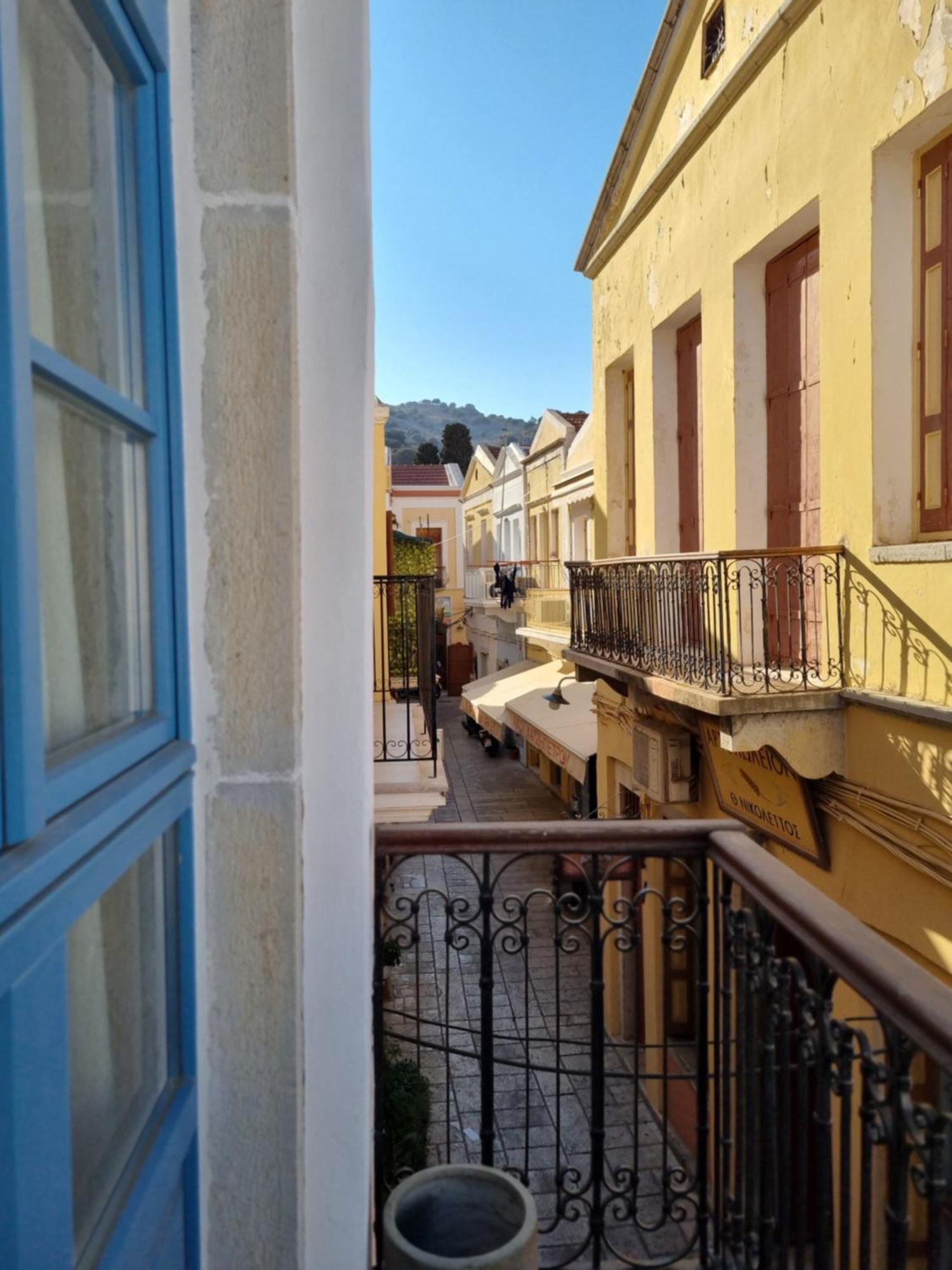 Little Gem Symi Boutique Studio Екстер'єр фото